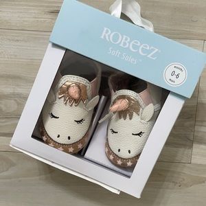 Robeez unicorn shoes baby